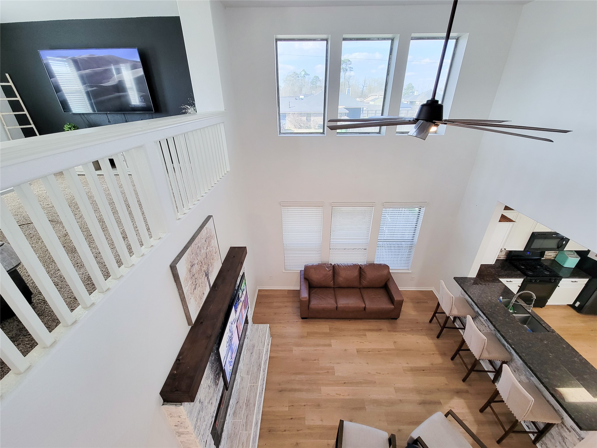 108 Sam Drive Dayton, TX 77535 - Photo 24 of 38 a room with furniture and a window