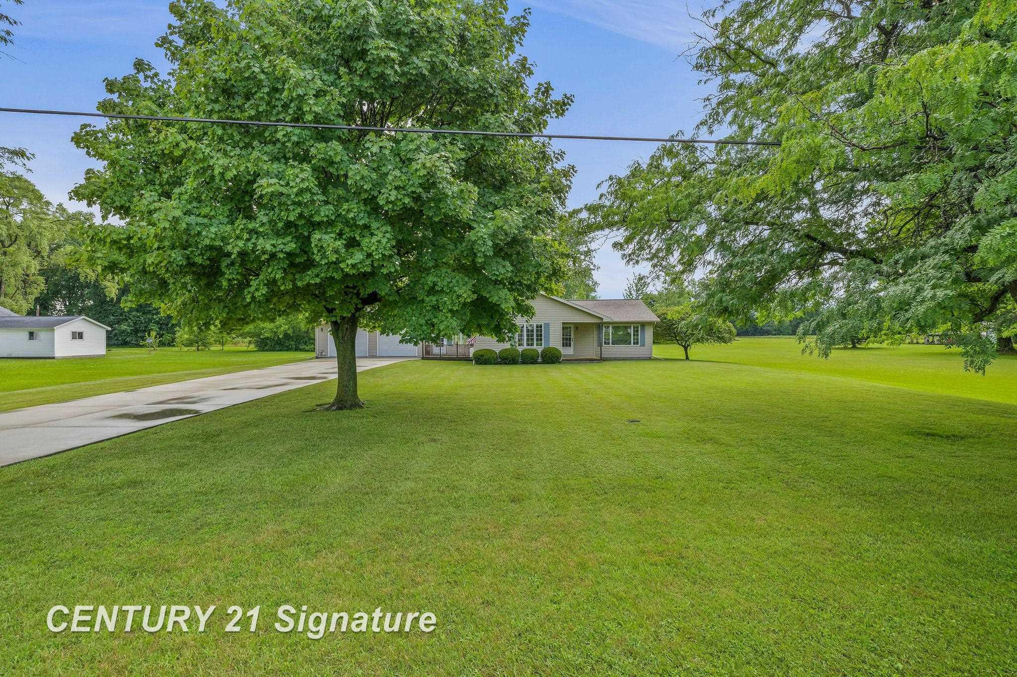 5115 Cole Road Saginaw, MI 48601 - Photo 31 of 32 50148797-f2123254-6622-4bf6-ac80-a3f582ec3ceb.JPG