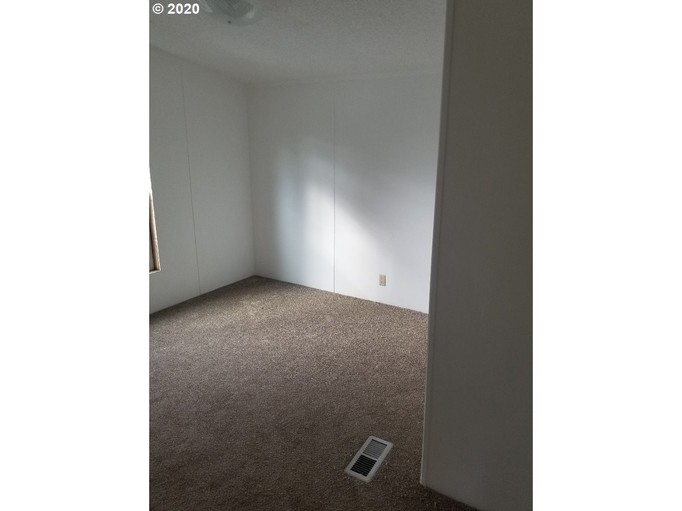 953 Lockwood Road Roseburg, OR 97471 - Photo 16 of 24 Gallery Image 16