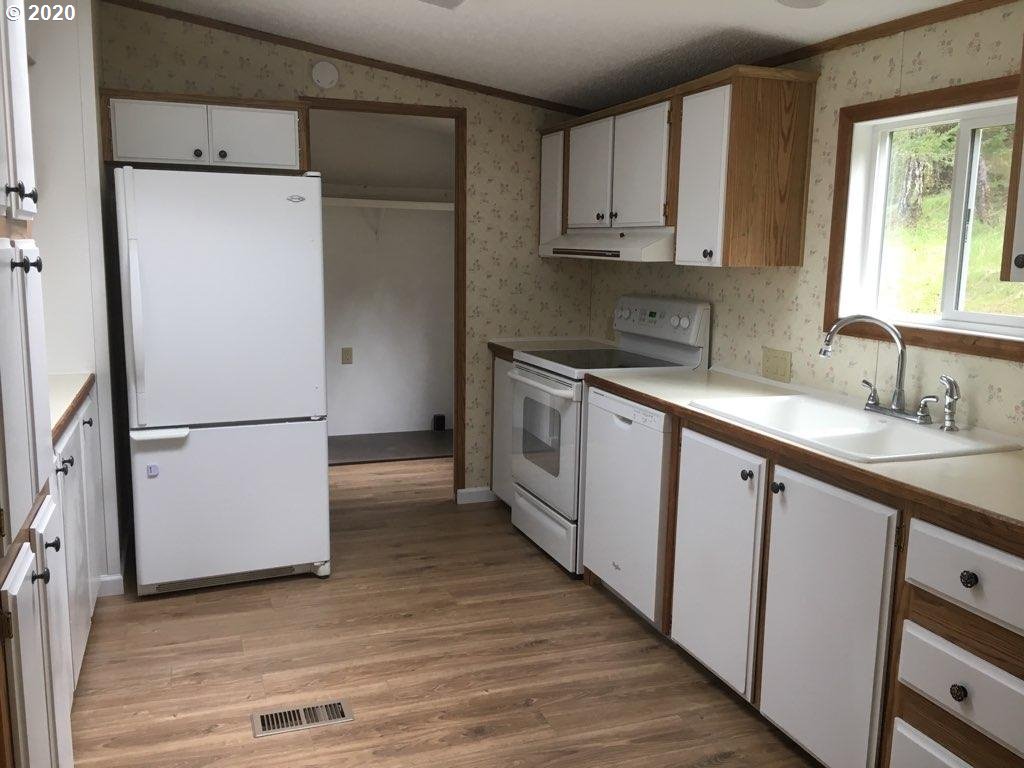 953 Lockwood Road Roseburg, OR 97471 - Photo 24 of 24 Gallery Image 24