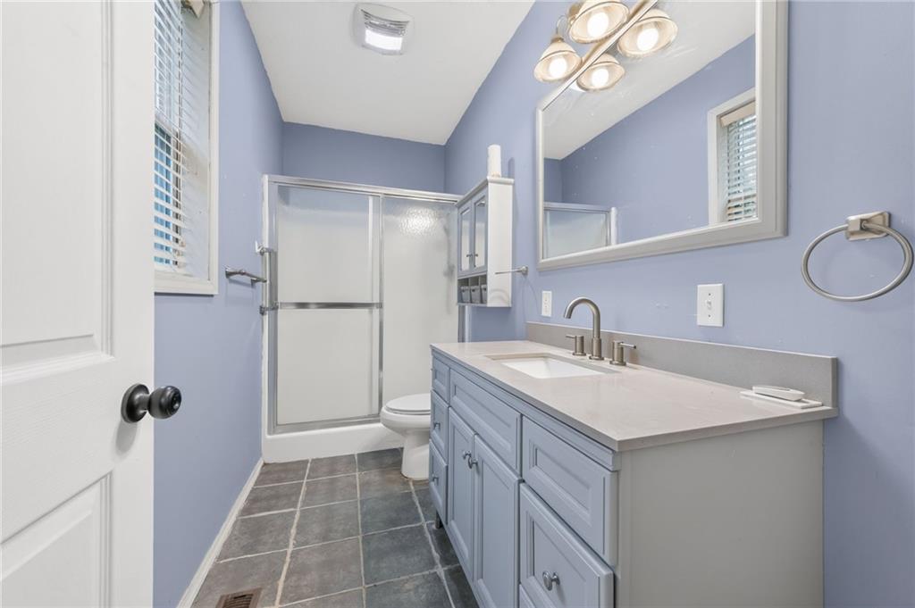 6513 Southeast Ryan Road Blue Springs, MO 64014 - Photo 41 of 83