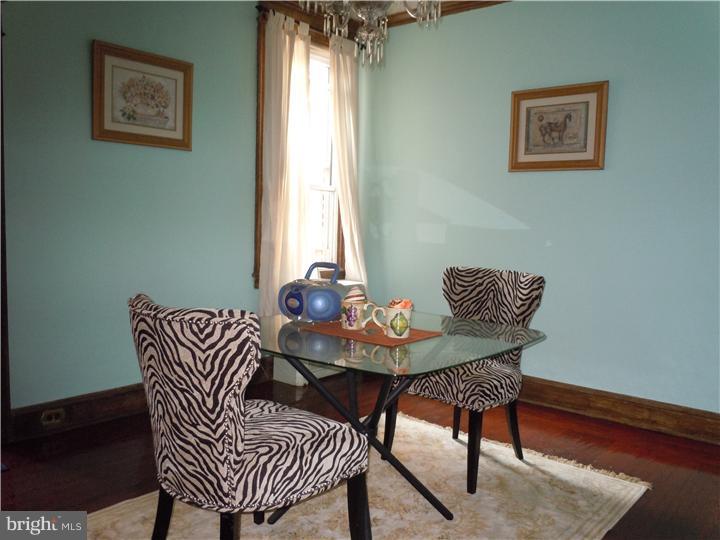 268 Copley Road Upper Darby, PA 19082 - Photo 6 of 17 Dining Room