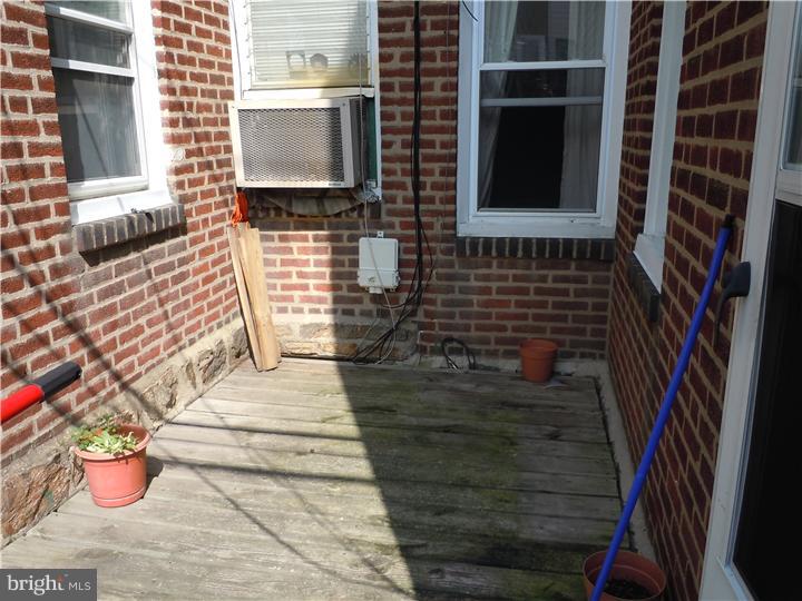 268 Copley Road Upper Darby, PA 19082 - Photo 8 of 17 Porch