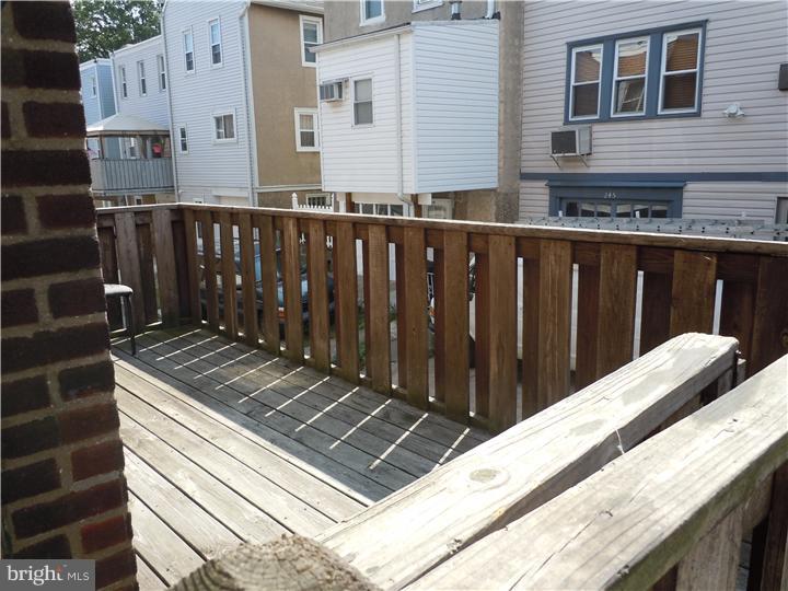 268 Copley Road Upper Darby, PA 19082 - Photo 9 of 17 Deck