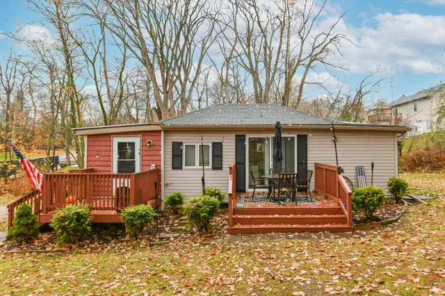 $179,900 | W3772 Alder Drive, Geneva, WI 53147