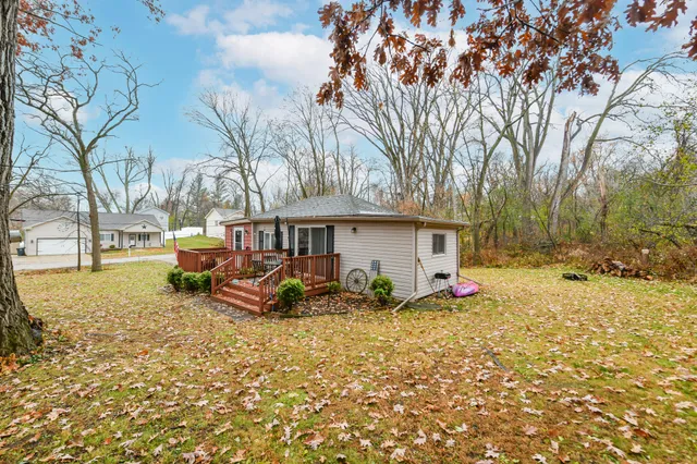 $179,900 | W3772 Alder Drive, Geneva, WI 53147