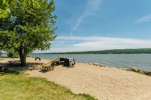 $179,900 | W3772 Alder Drive, Geneva, WI 53147