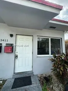 $2,100 | 3411 Northwest 9th Court, Unit B, Miami, FL 33127