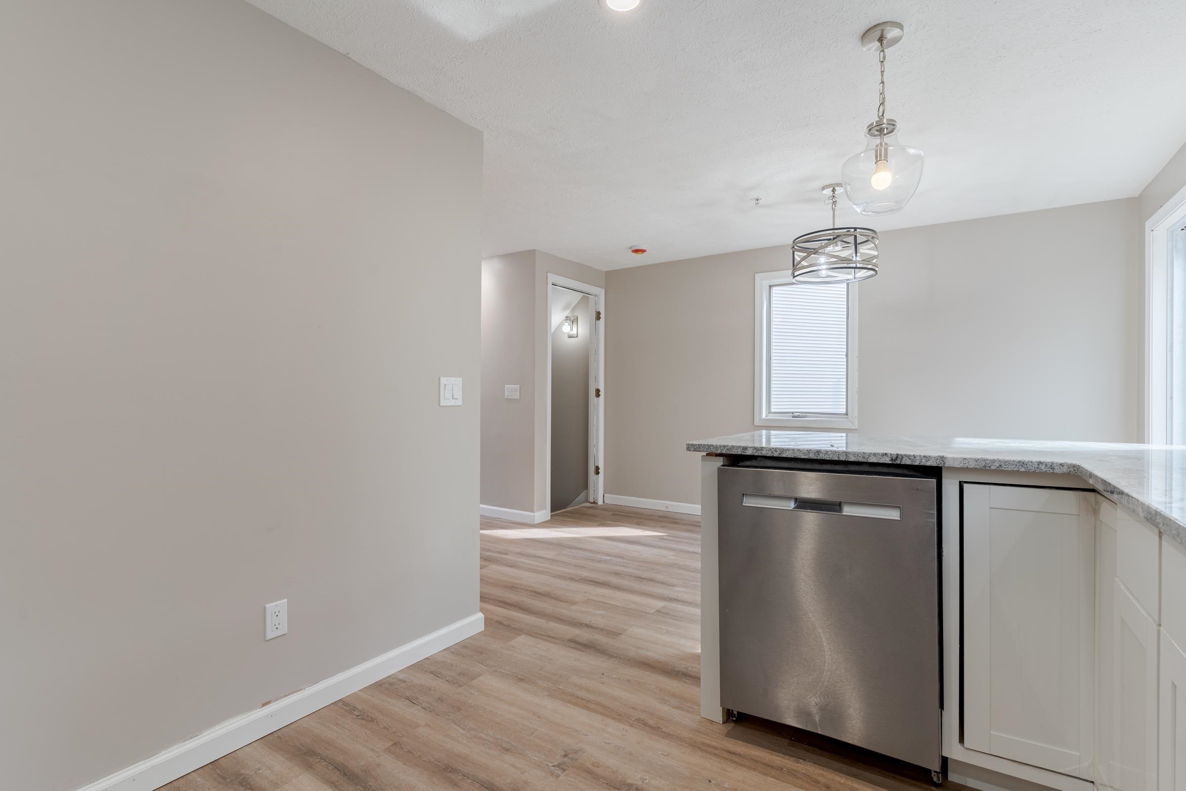 57 Dunns Bridge Lane Dover, NH 03820 - Photo 6 of 23