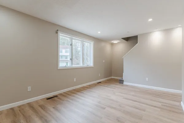 $339,900 | 57 Dunns Bridge Lane, Dover, NH 03820