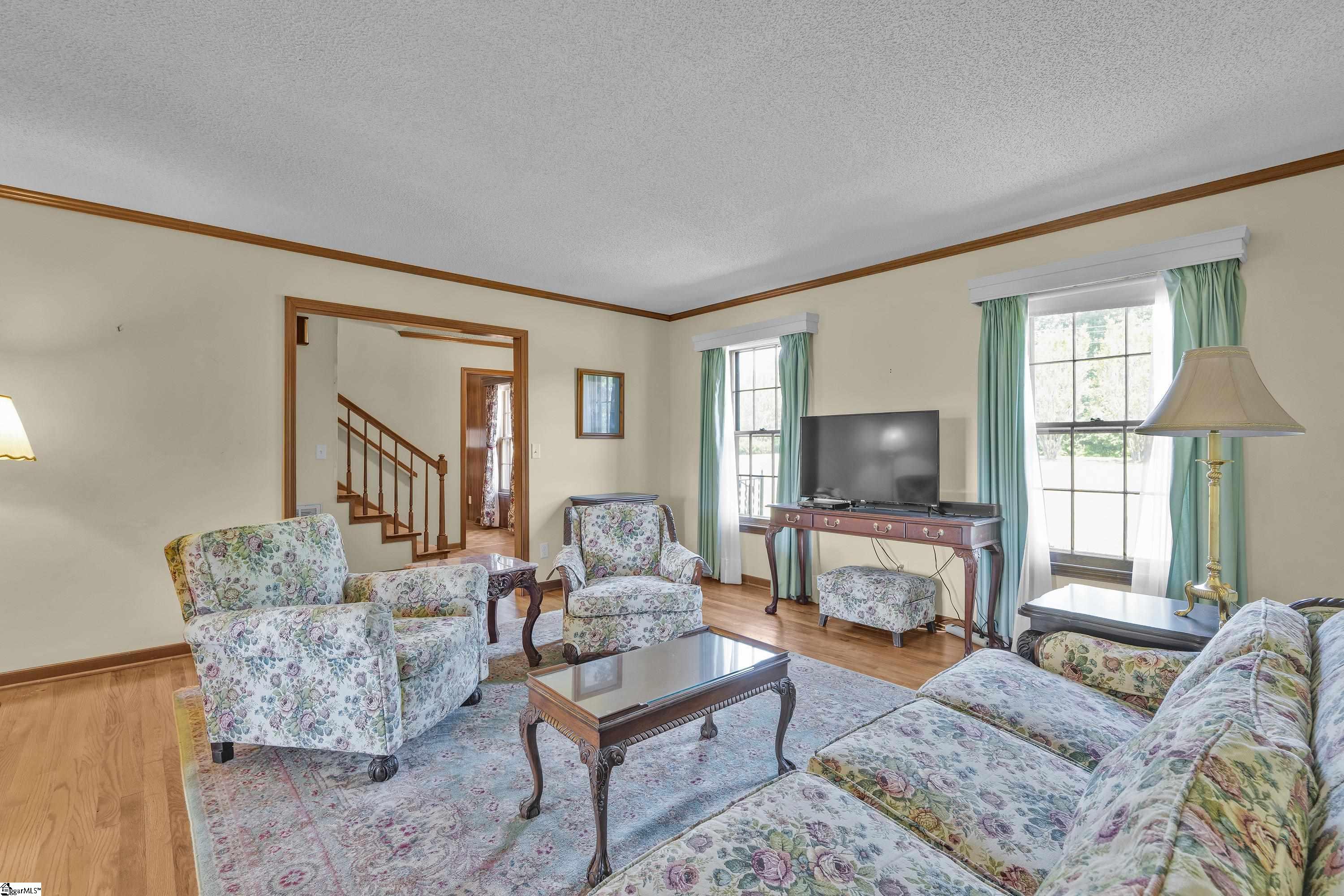 708 Devenger Road Greenville, SC 29615 - Photo 8 of 22 Gallery Image 8