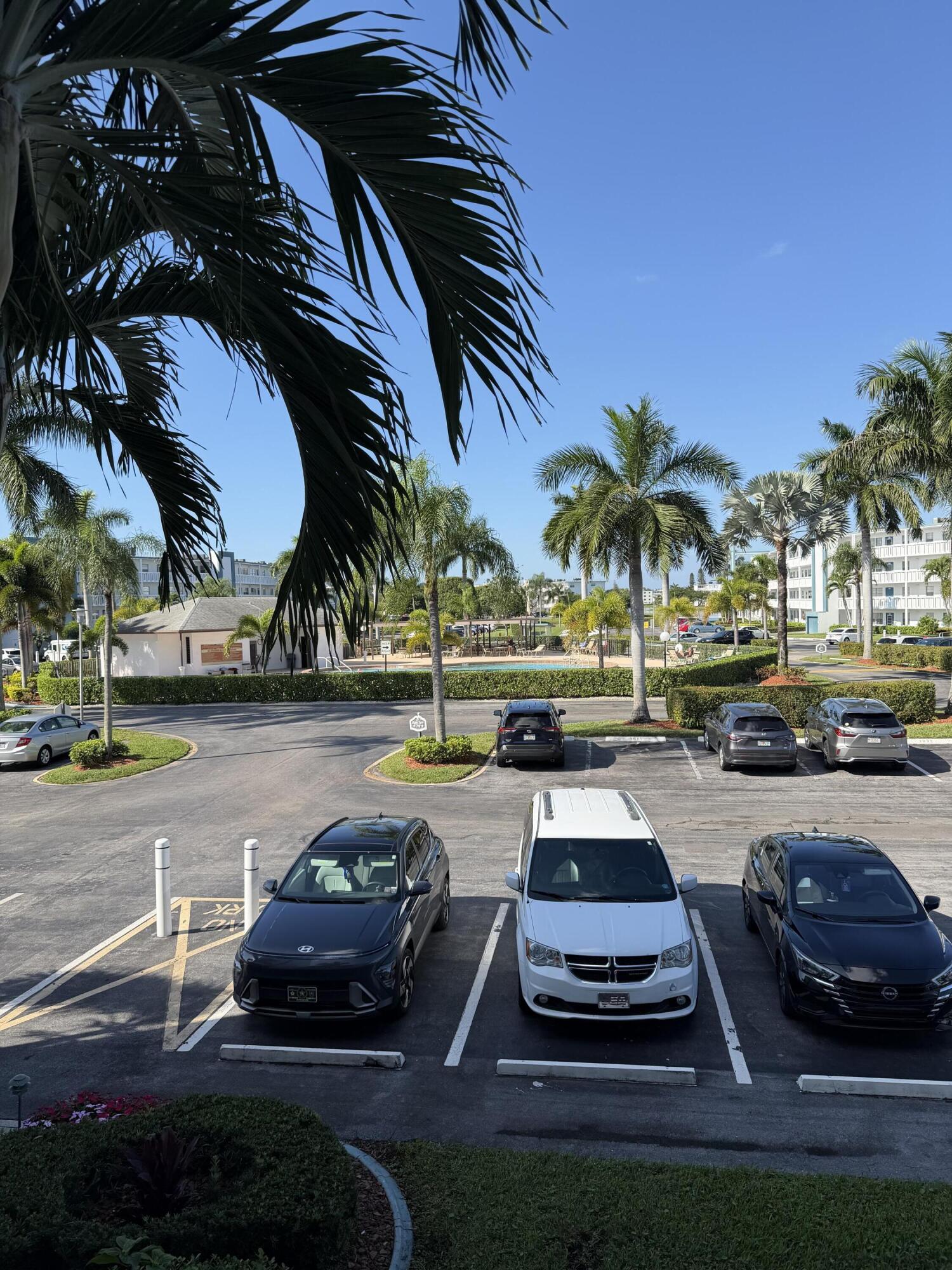 2029 Exeter Boca Raton, FL 33434 - Photo 16 of 20 IMG_1926