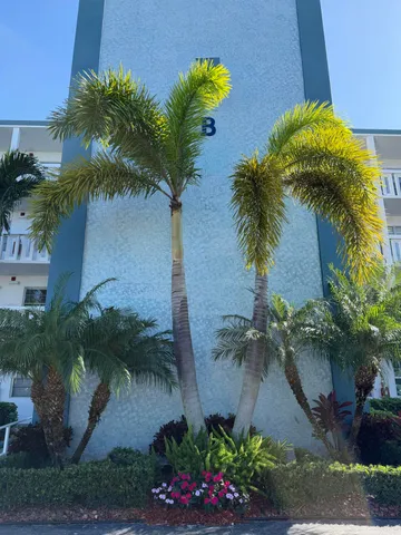 $1,600 | 2029 Exeter, Boca Raton, FL 33434