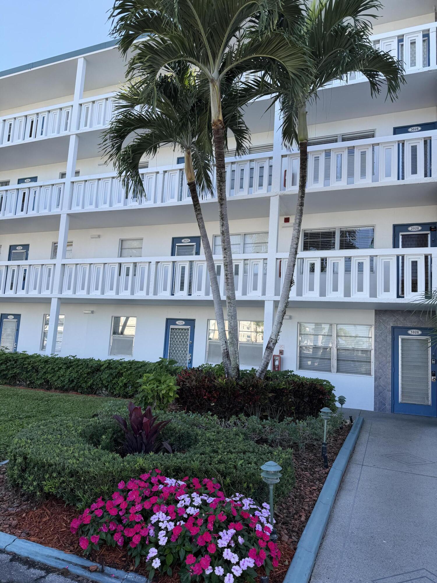 2029 Exeter Boca Raton, FL 33434 - Photo 19 of 20 IMG_1906