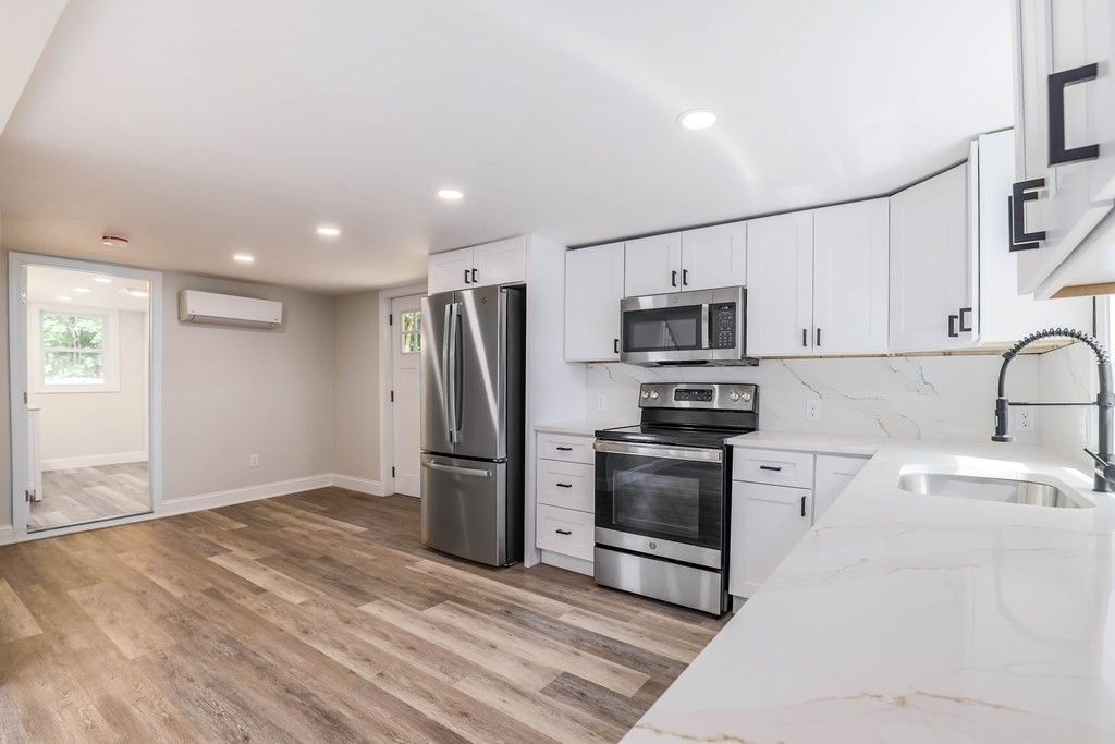 71 Park Road Charlton, MA 01507 - Photo 22 of 42