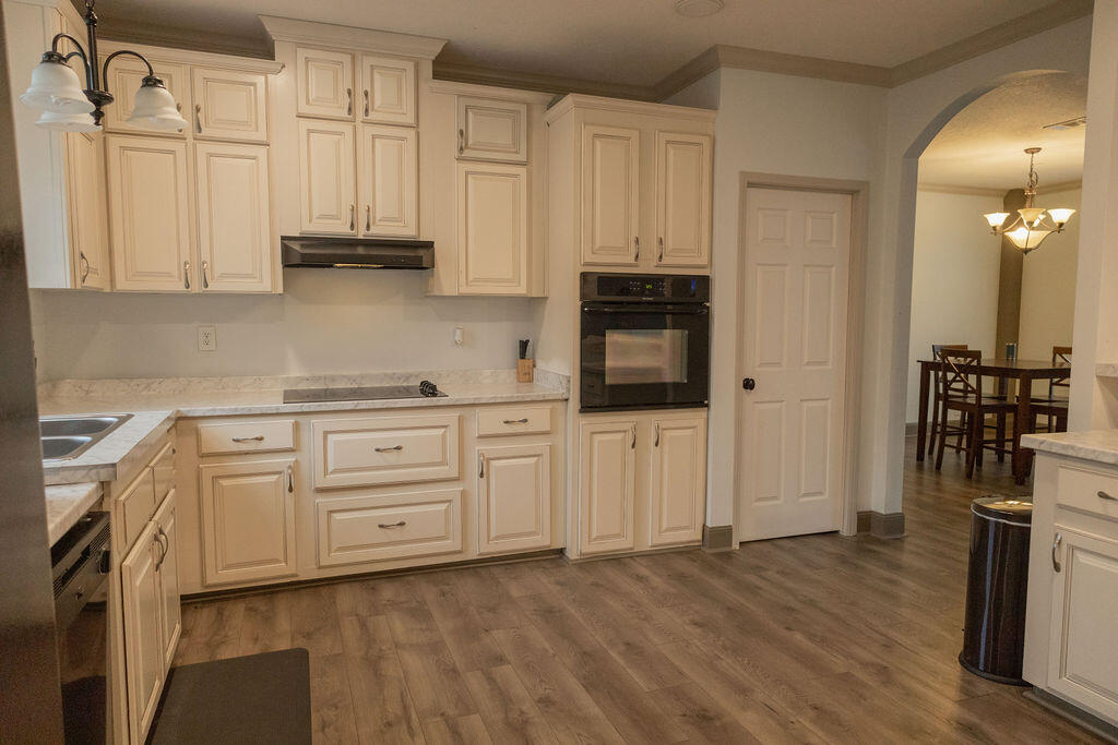 385 Bachelor Hill Road Walterboro, SC 29488 - Photo 14 of 30 Kitchen