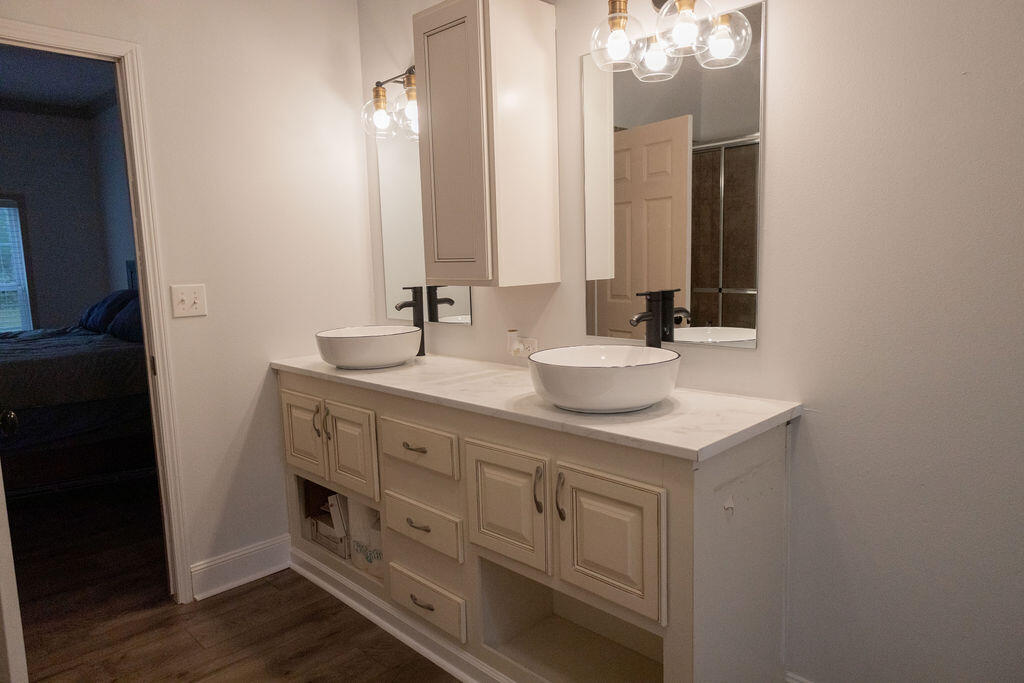 385 Bachelor Hill Road Walterboro, SC 29488 - Photo 17 of 30 Master Bath