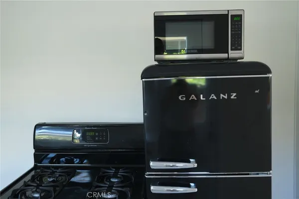 $3,500 | 425 Venice Way, Unit 1/2, Venice, CA 90291