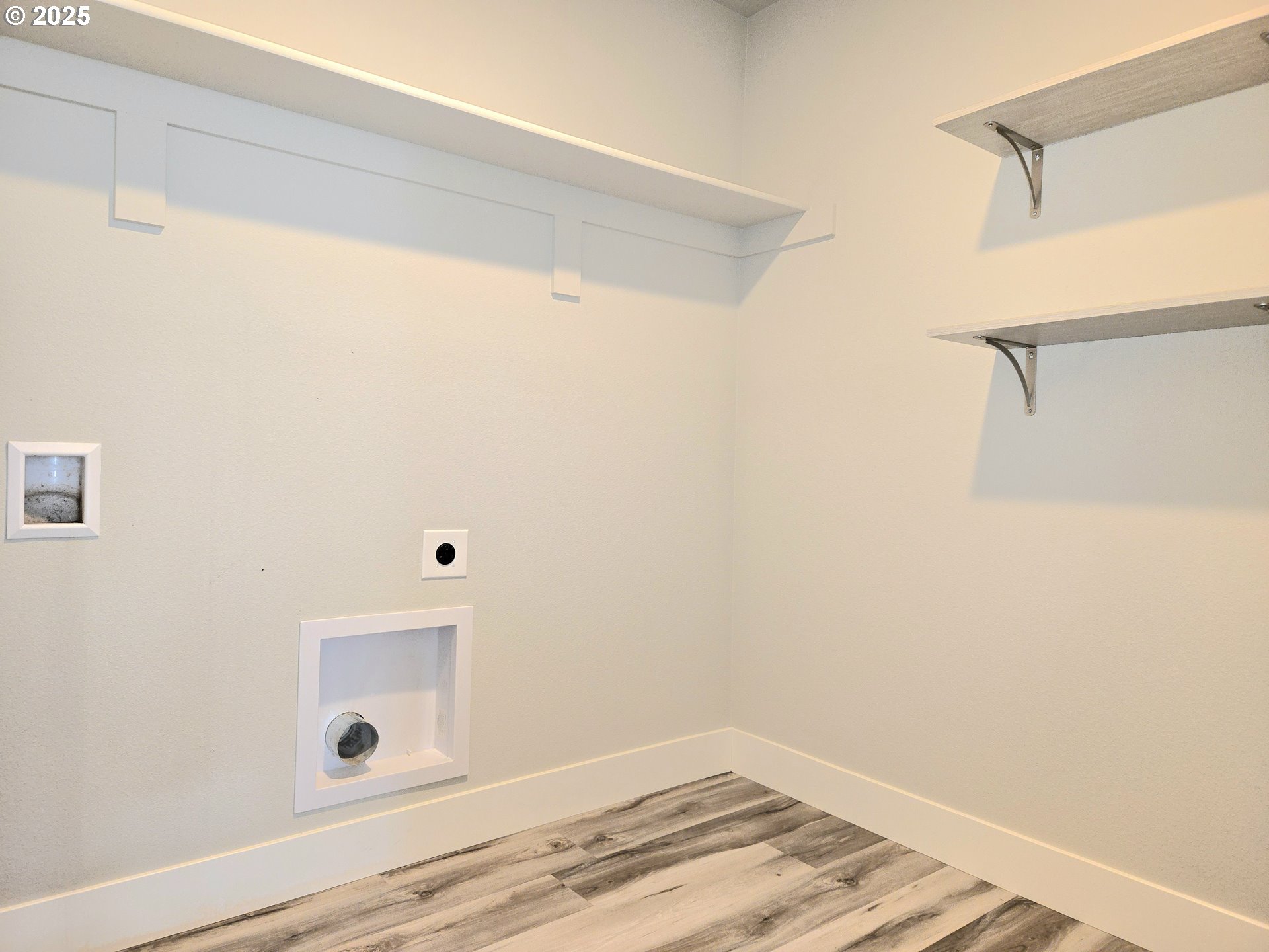 8524 North 1st Street Ridgefield, WA 98642 - Photo 41 of 48 a view of a closet