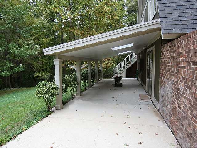 4807 Cateret Drive Raleigh, NC 27612 - Photo 9 of 12 Patio/Deck
