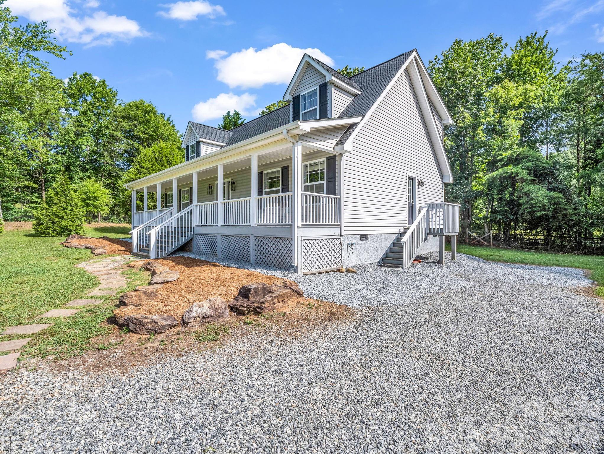 271 Collinsville Road Columbus, NC 28722 - Photo 39 of 47