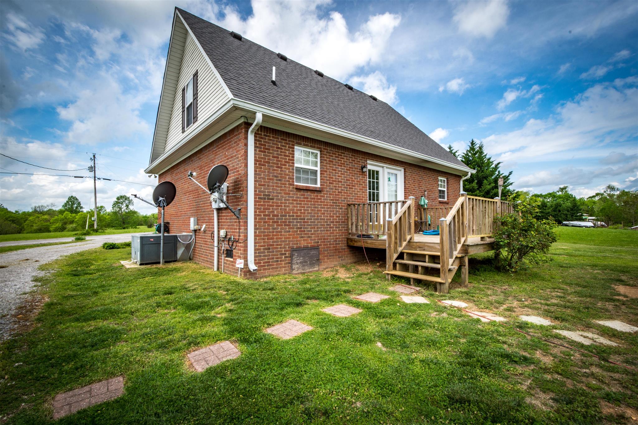 2837 Ball Hollow Road Pulaski, TN 38478 - Photo 3 of 25 Gallery Image 3