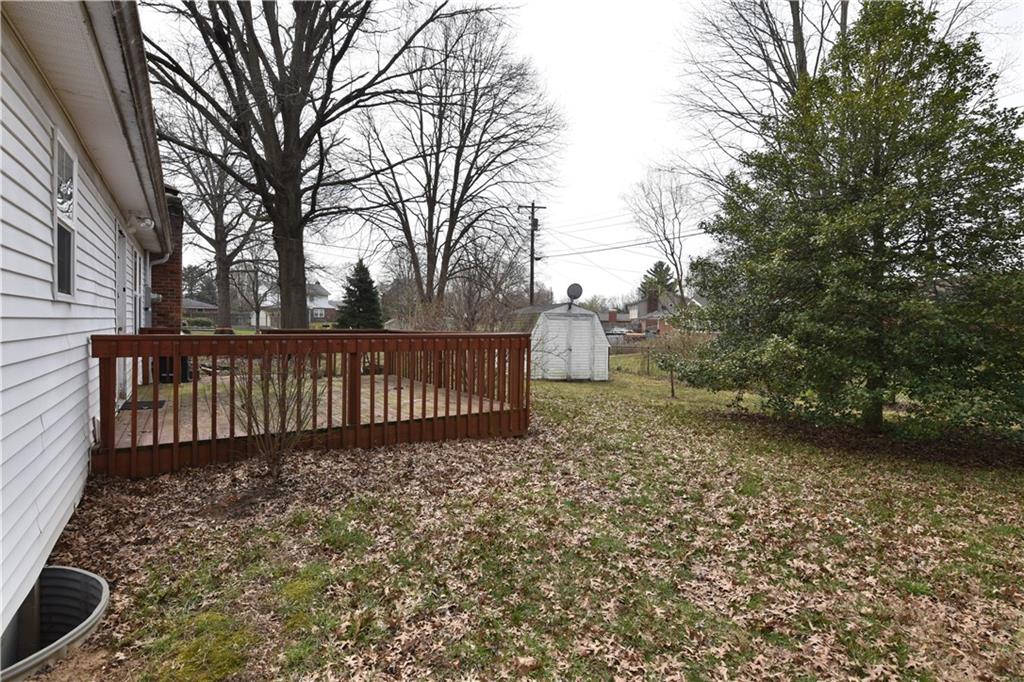 3040 Taylor Road Columbus, IN 47203 - Photo 2 of 19 Gallery Image 2