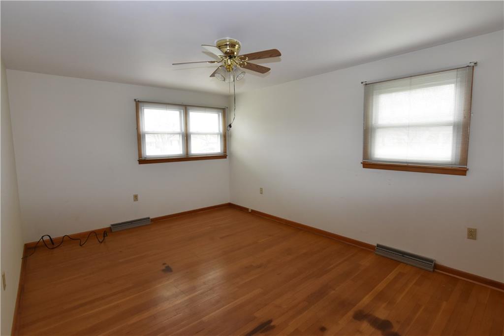 3040 Taylor Road Columbus, IN 47203 - Photo 14 of 19 Gallery Image 14