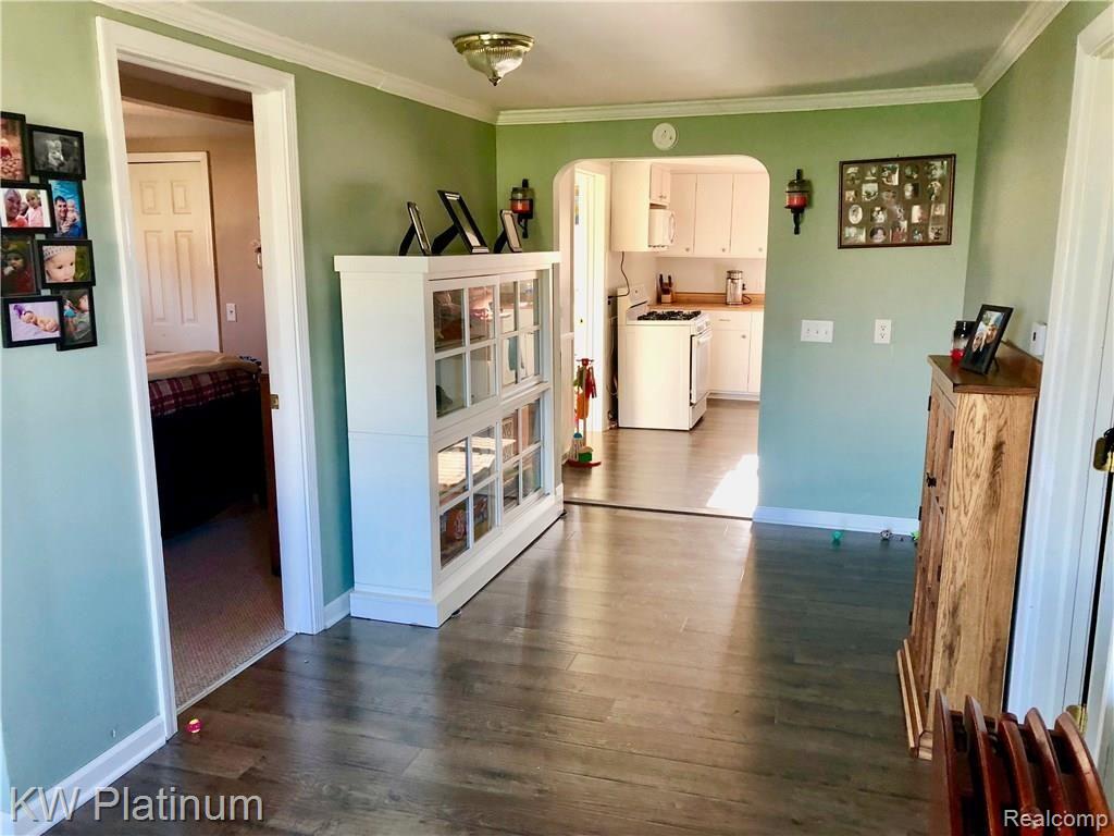 1327 Allen Road Smiths Creek, MI 48074 - Photo 7 of 23 IMG_1338.jpg