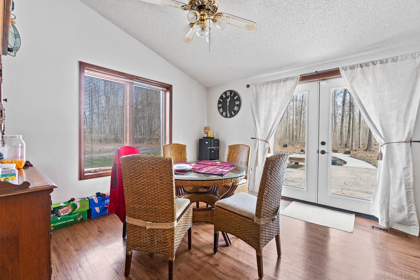 8209 Coverdale Road Fort Wayne, IN 46809 - Photo 11 of 32