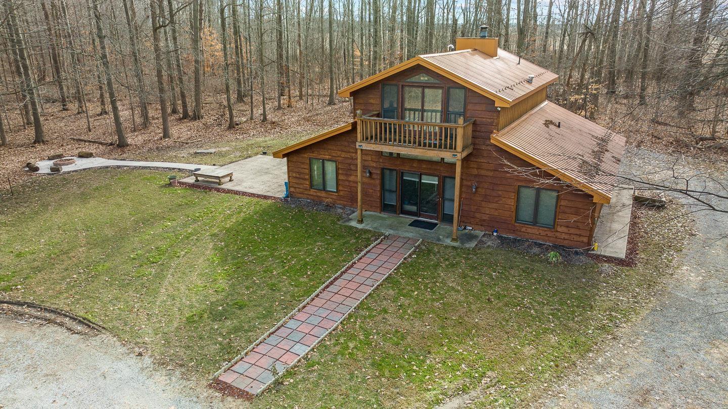 8209 Coverdale Road Fort Wayne, IN 46809 - Photo 2 of 32