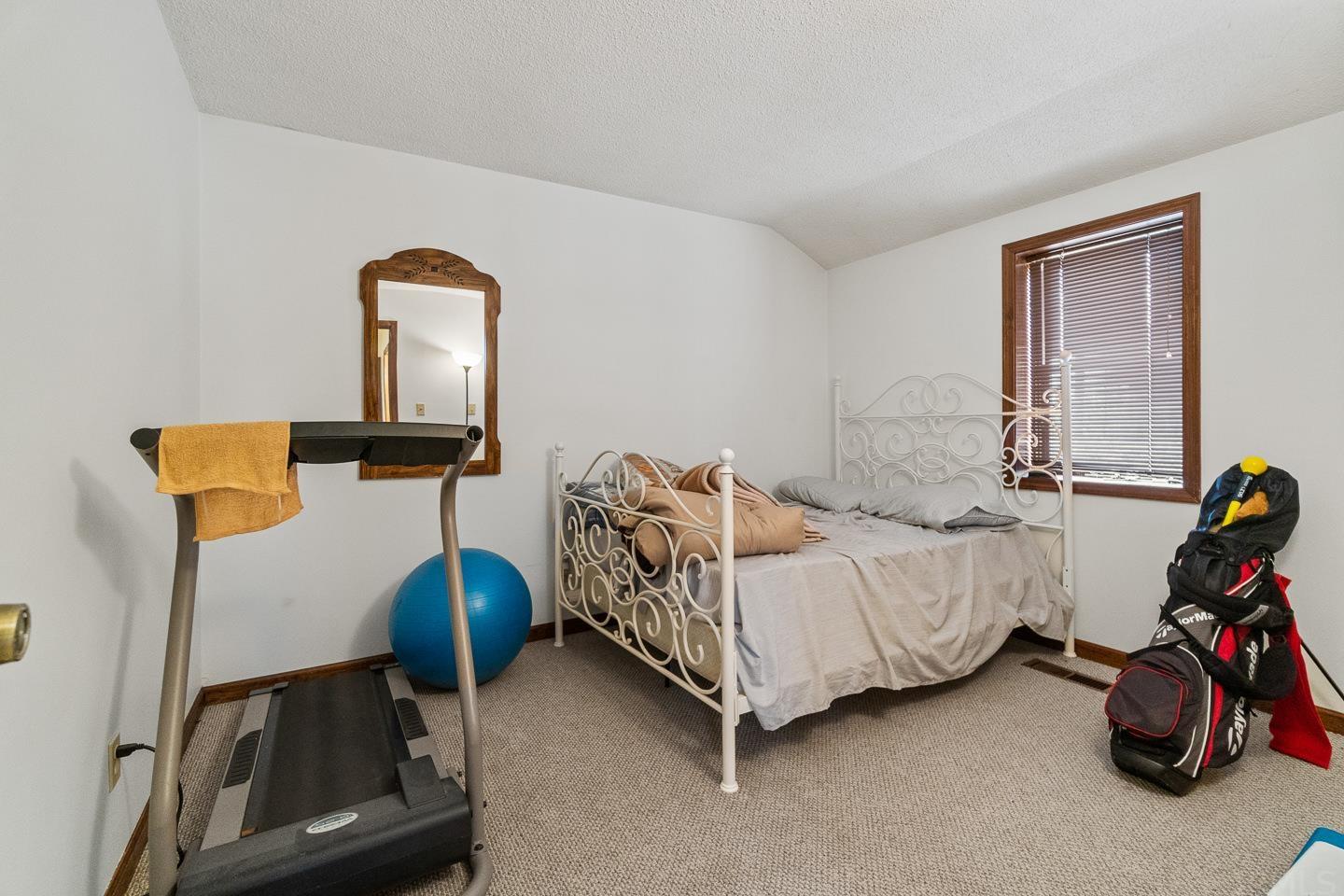 8209 Coverdale Road Fort Wayne, IN 46809 - Photo 23 of 32