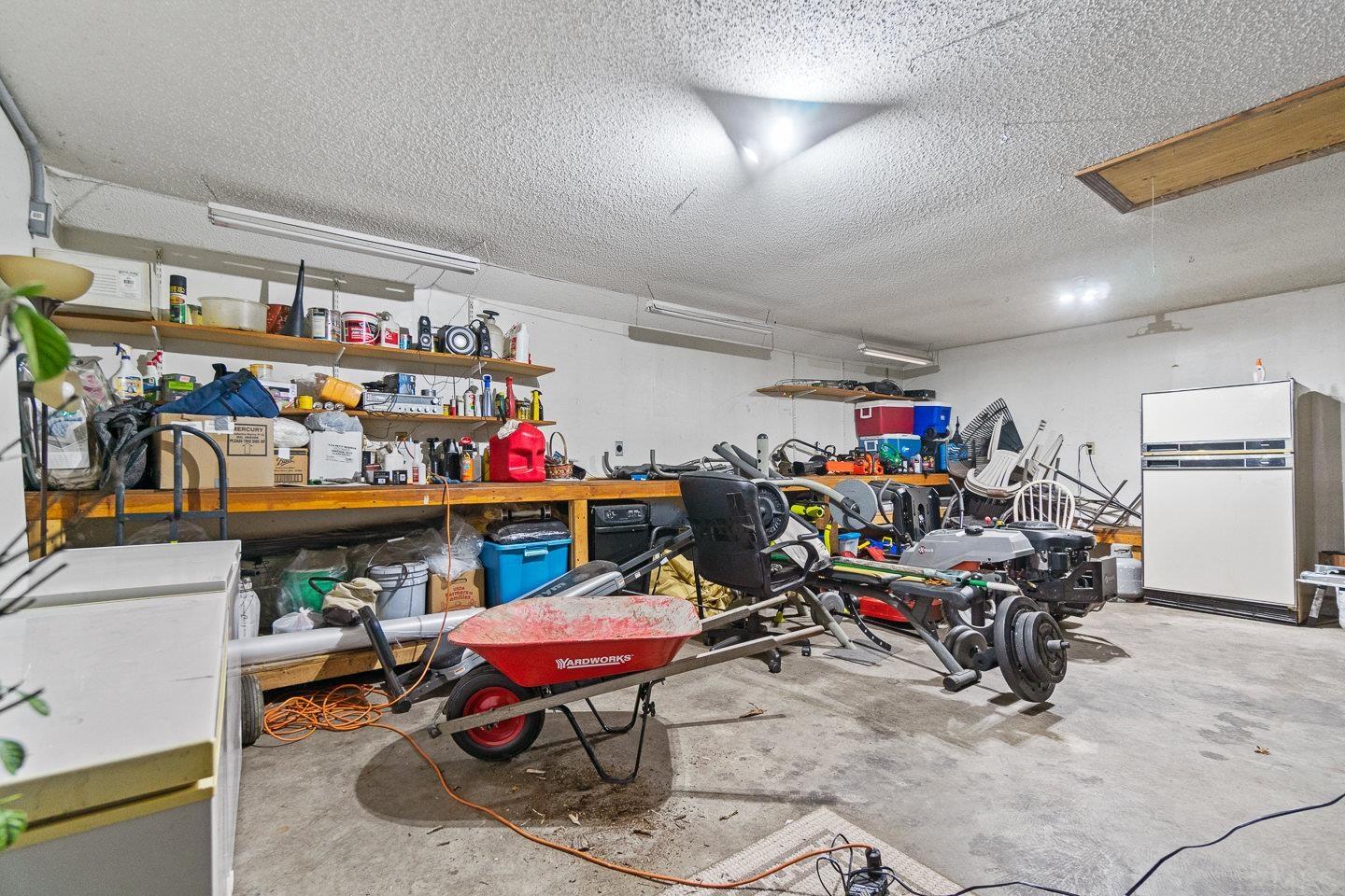 8209 Coverdale Road Fort Wayne, IN 46809 - Photo 25 of 32