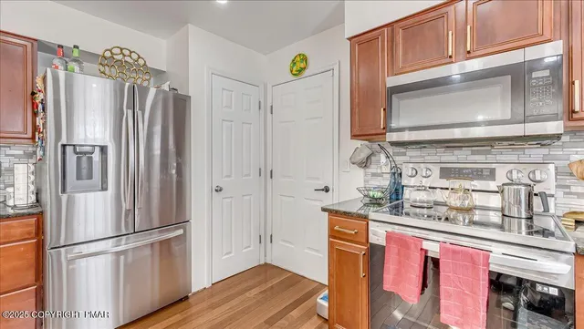 $2,700 | 1136 Sierra Trail, East Stroudsburg, PA 18302