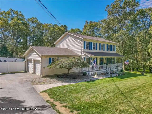 $2,700 | 1136 Sierra Trail, East Stroudsburg, PA 18302