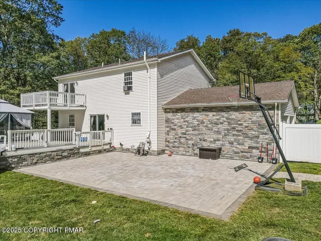 $2,700 | 1136 Sierra Trail, East Stroudsburg, PA 18302