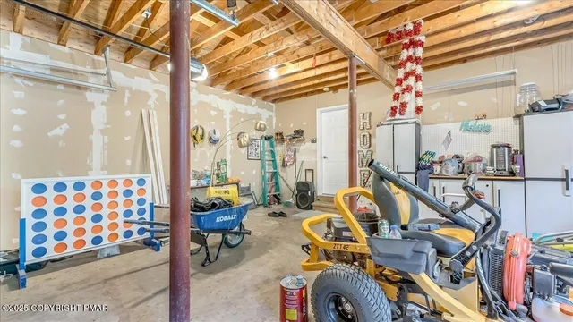 $2,700 | 1136 Sierra Trail, East Stroudsburg, PA 18302