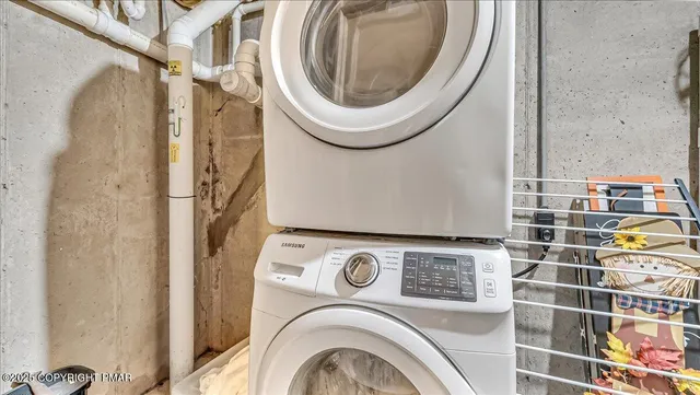 $2,700 | 1136 Sierra Trail, East Stroudsburg, PA 18302