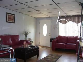 31 Concord Road Darby, PA 19023 - Photo 2 of 6