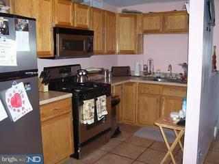31 Concord Road Darby, PA 19023 - Photo 3 of 6