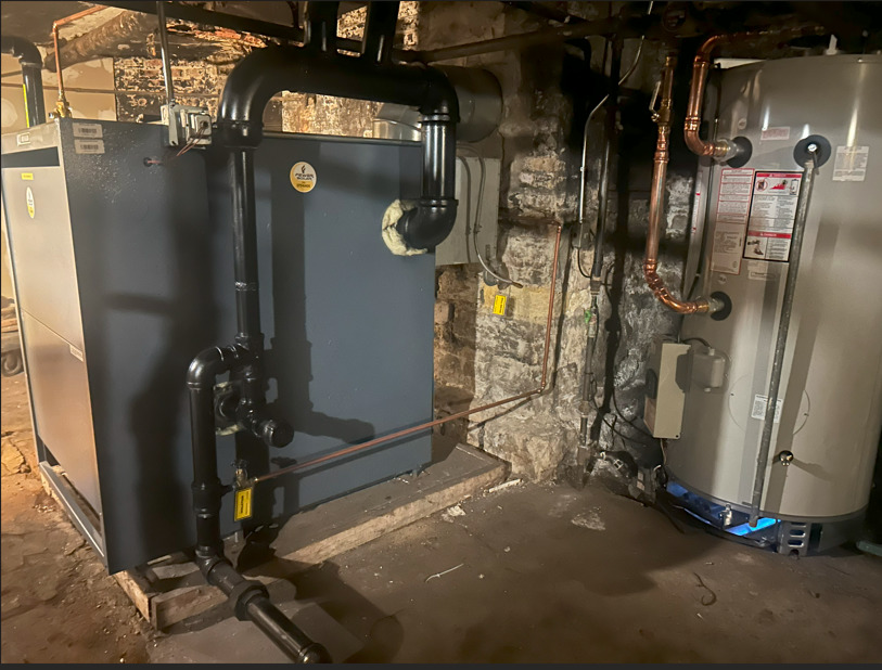 4622 South Indiana Avenue Chicago, IL 60653 - Photo 10 of 13 a view of water heater room