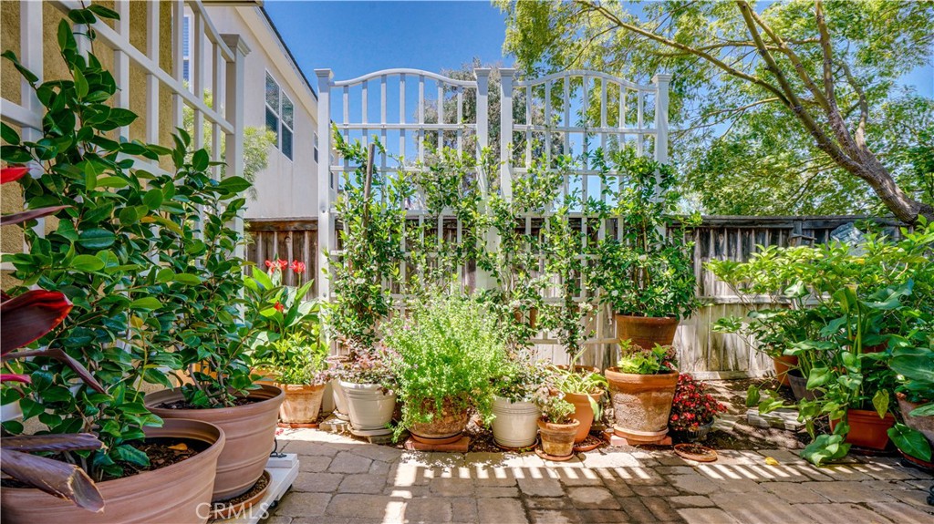 17076 1st Street Riverside, CA 92503 - Photo 39 of 50