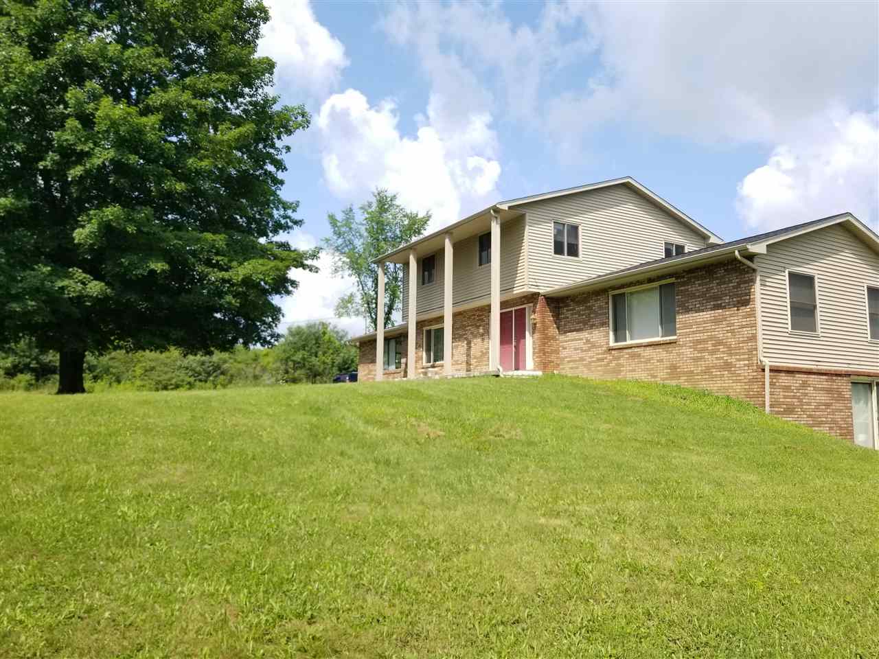 9455 East Bristol Road Davison, MI 48423 - Photo 3 of 39 50048382-2.JPG