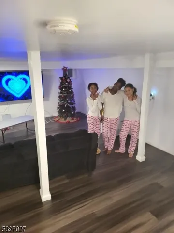 $675,000 | 1371 Clinton Avenue, Irvington, NJ 07111