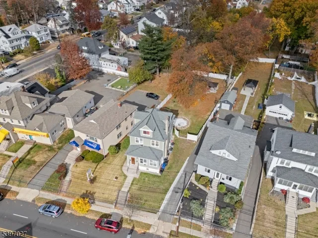 $675,000 | 1371 Clinton Avenue, Irvington, NJ 07111