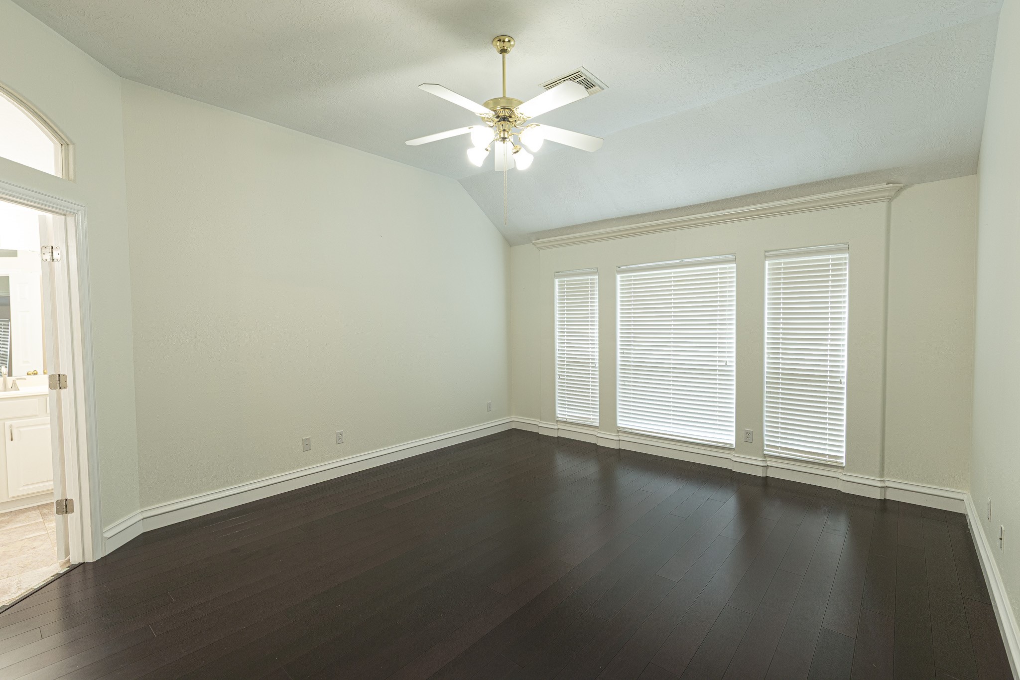 11411 Old Mission Road Houston, TX 77095 - Photo 23 of 45 Gallery Image 23