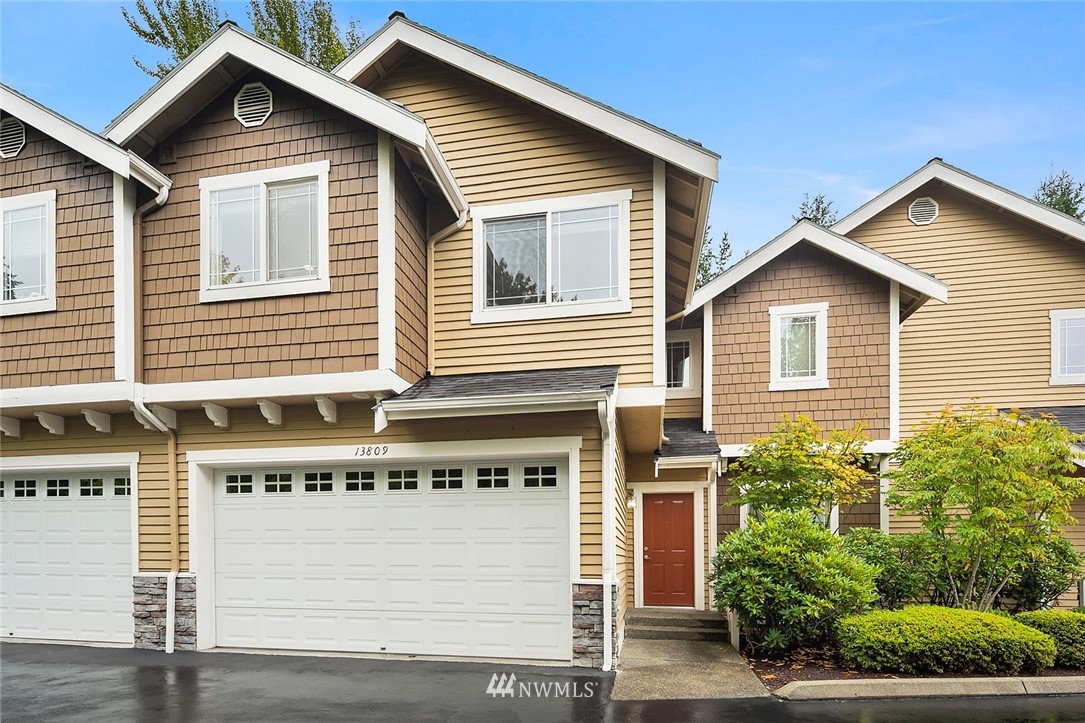 13809 Southeast Allen Road Bellevue, WA 98006 - Photo 2 of 27