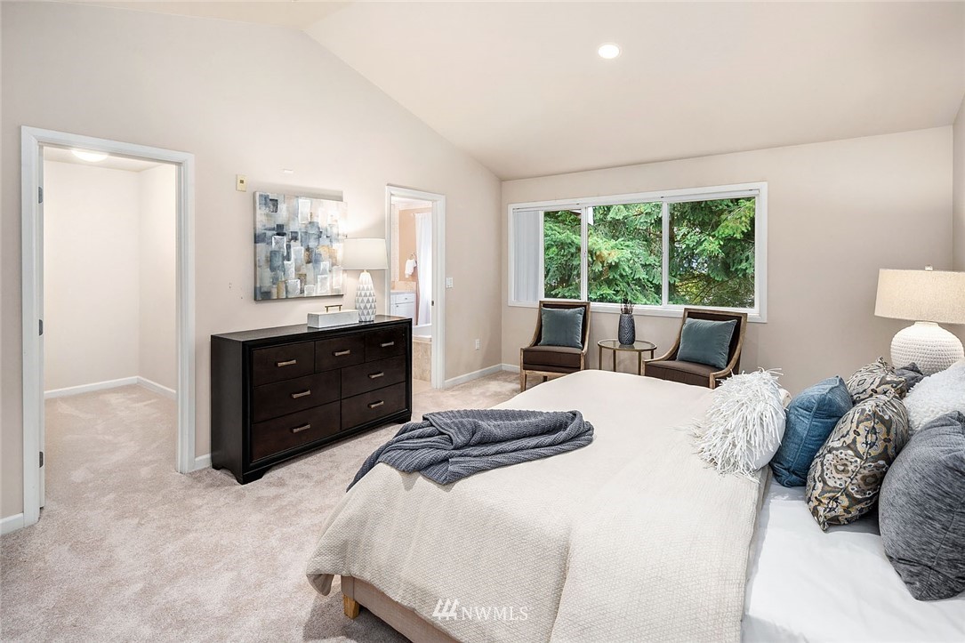 13809 Southeast Allen Road Bellevue, WA 98006 - Photo 17 of 27