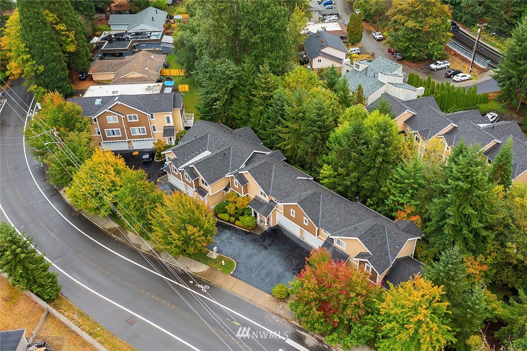 13809 Southeast Allen Road Bellevue, WA 98006 - Photo 26 of 27
