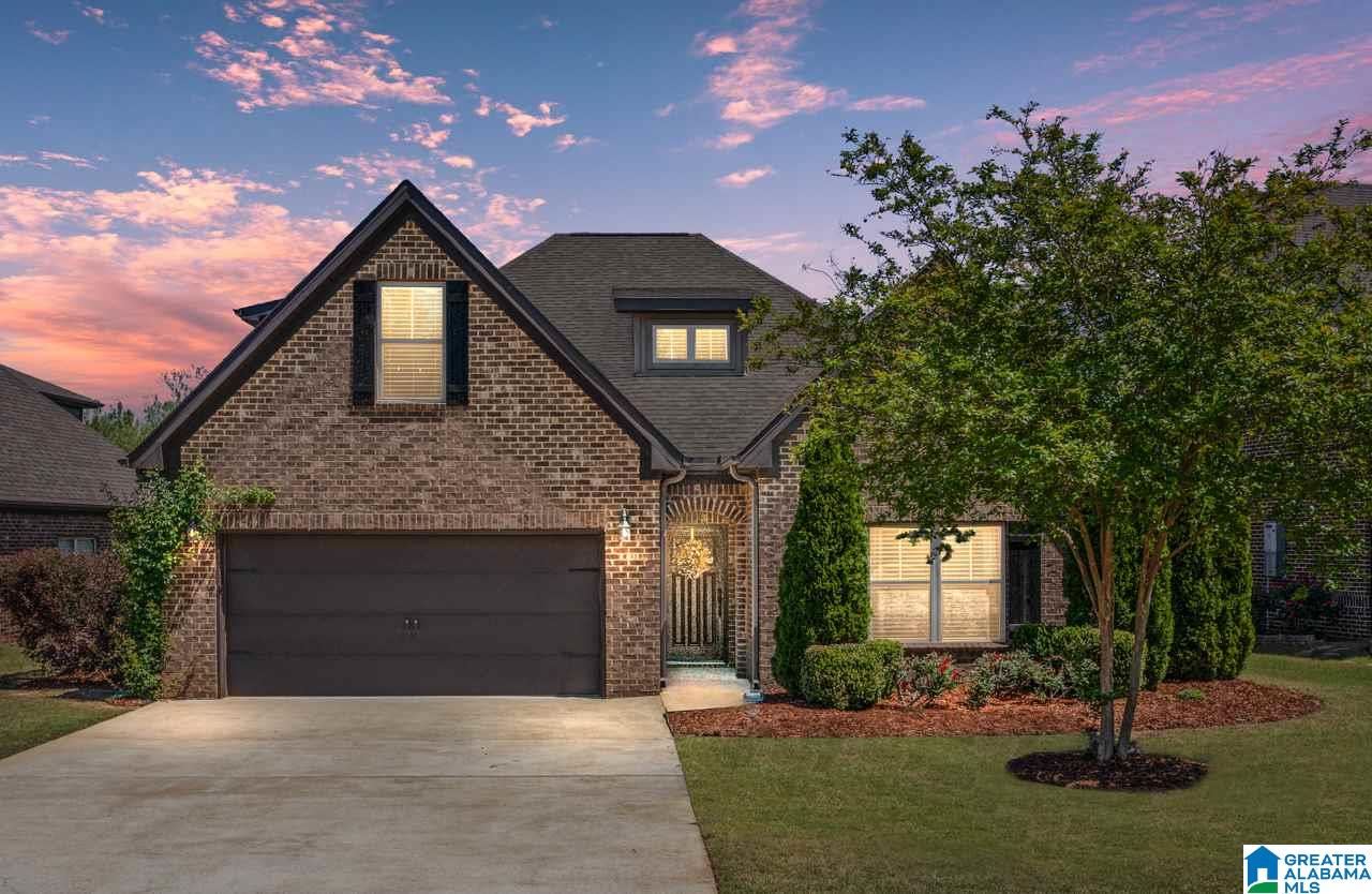 208 Lacey Avenue Alabaster, AL 35114 - Photo 1 of 35